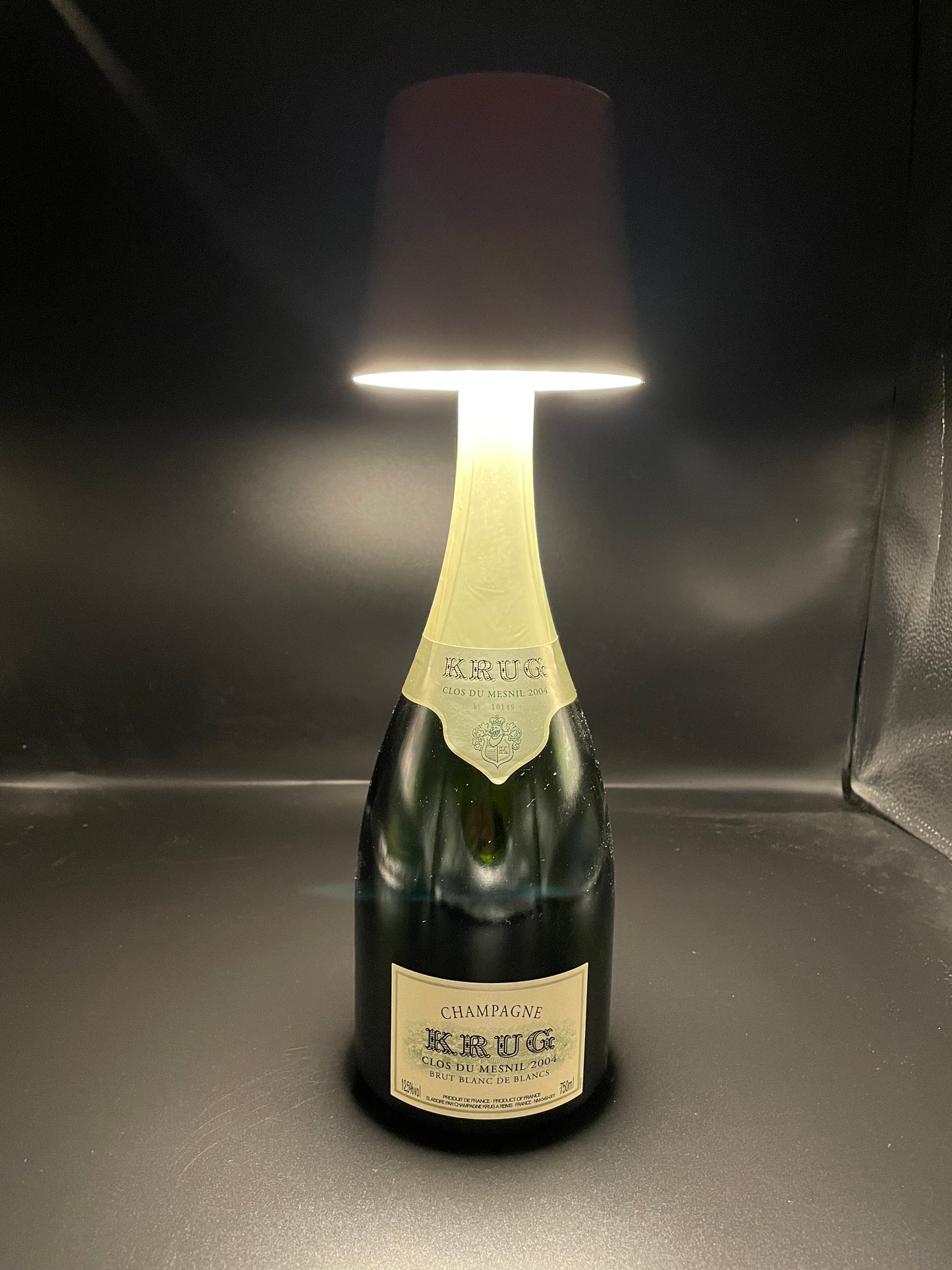 Lampada “Krug Clos du Menil”